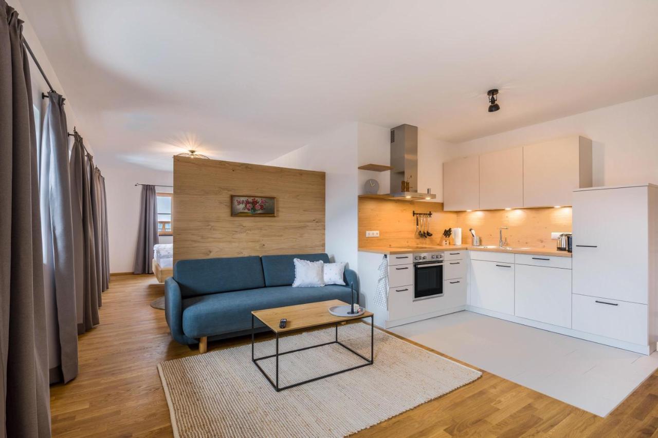 Ferienwohnung Rosa Gilching Exterior foto